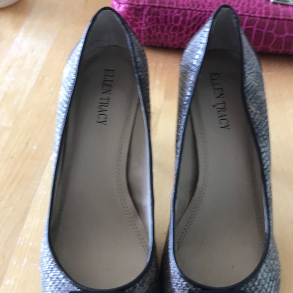 High heel shoes - Picture 7 of 7